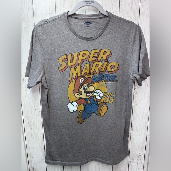 Old Navy Other - Old Navy Super Mario Bros Gray T-Shirt Size Medium
